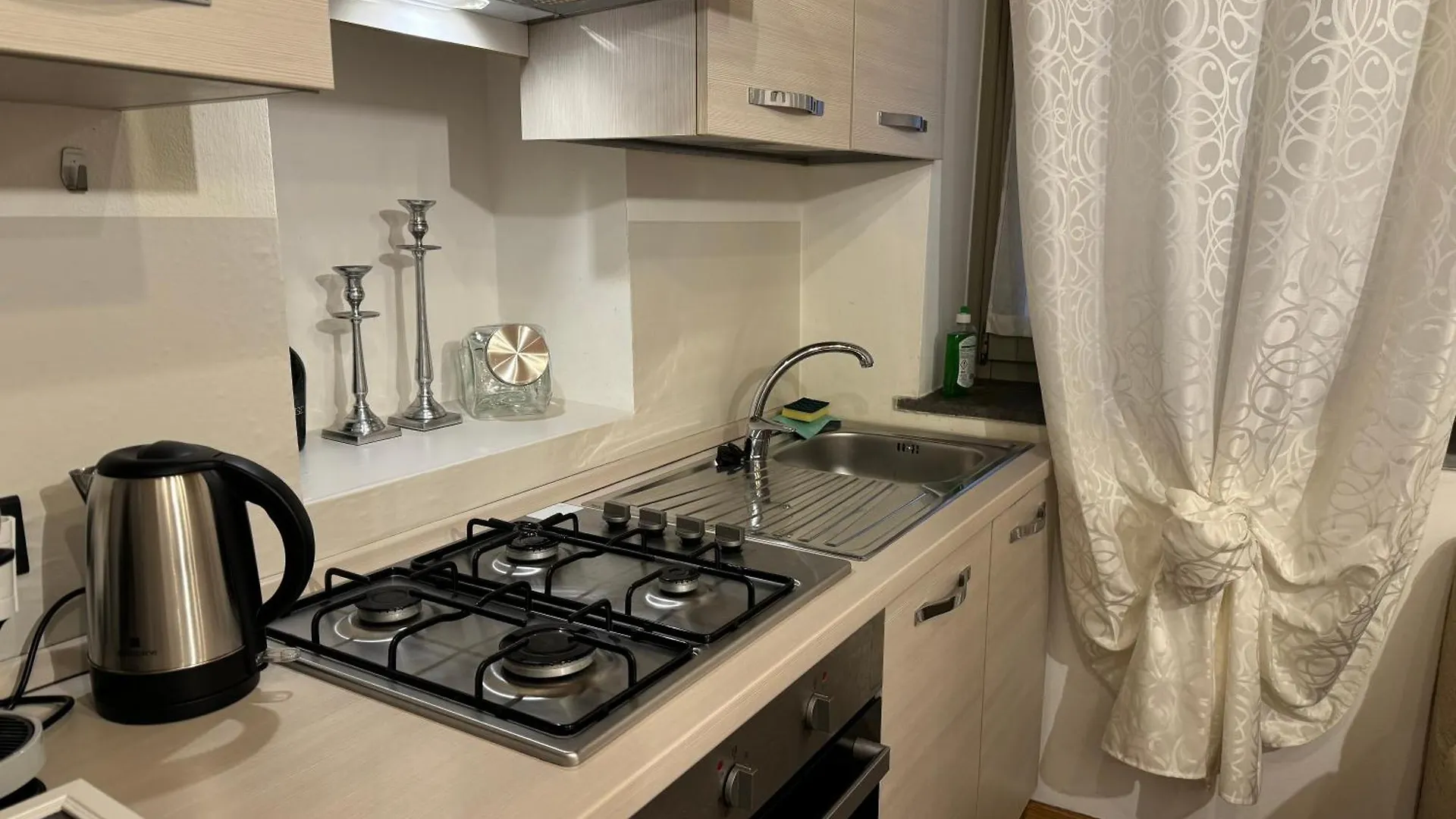 Houseberg Quarenghi Apartment Bergamo 0*,  Italy